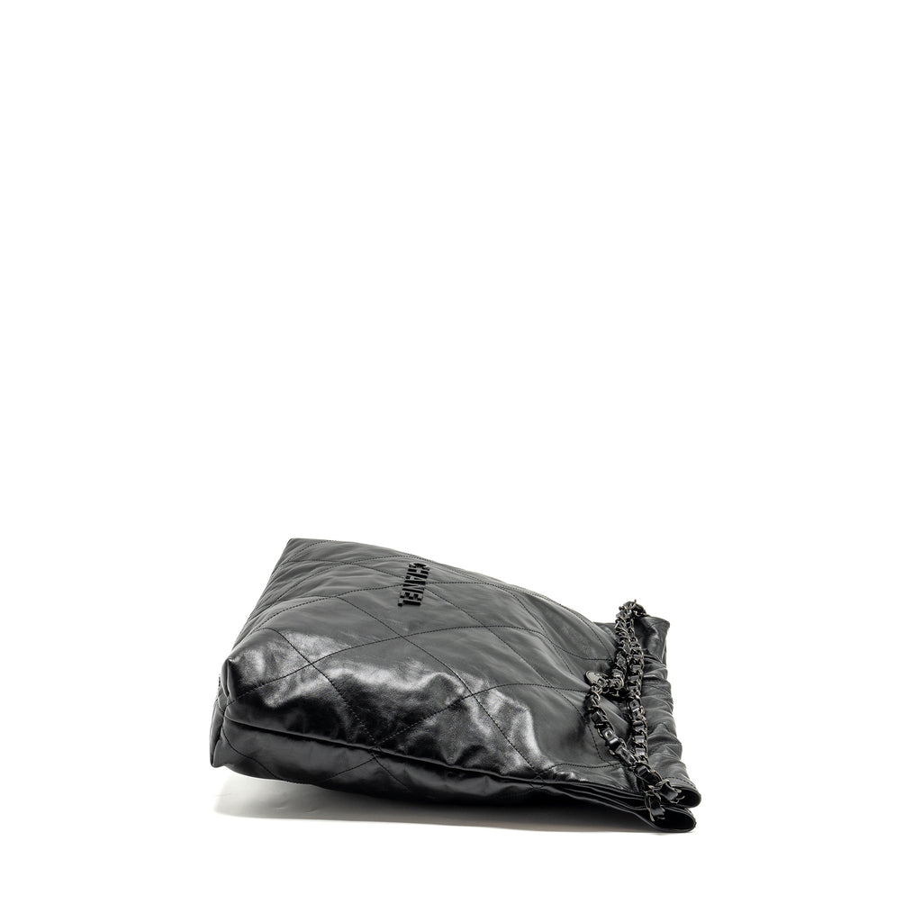 chanel-medium-22-bag-calfskin-so-black-microchip-copy-1