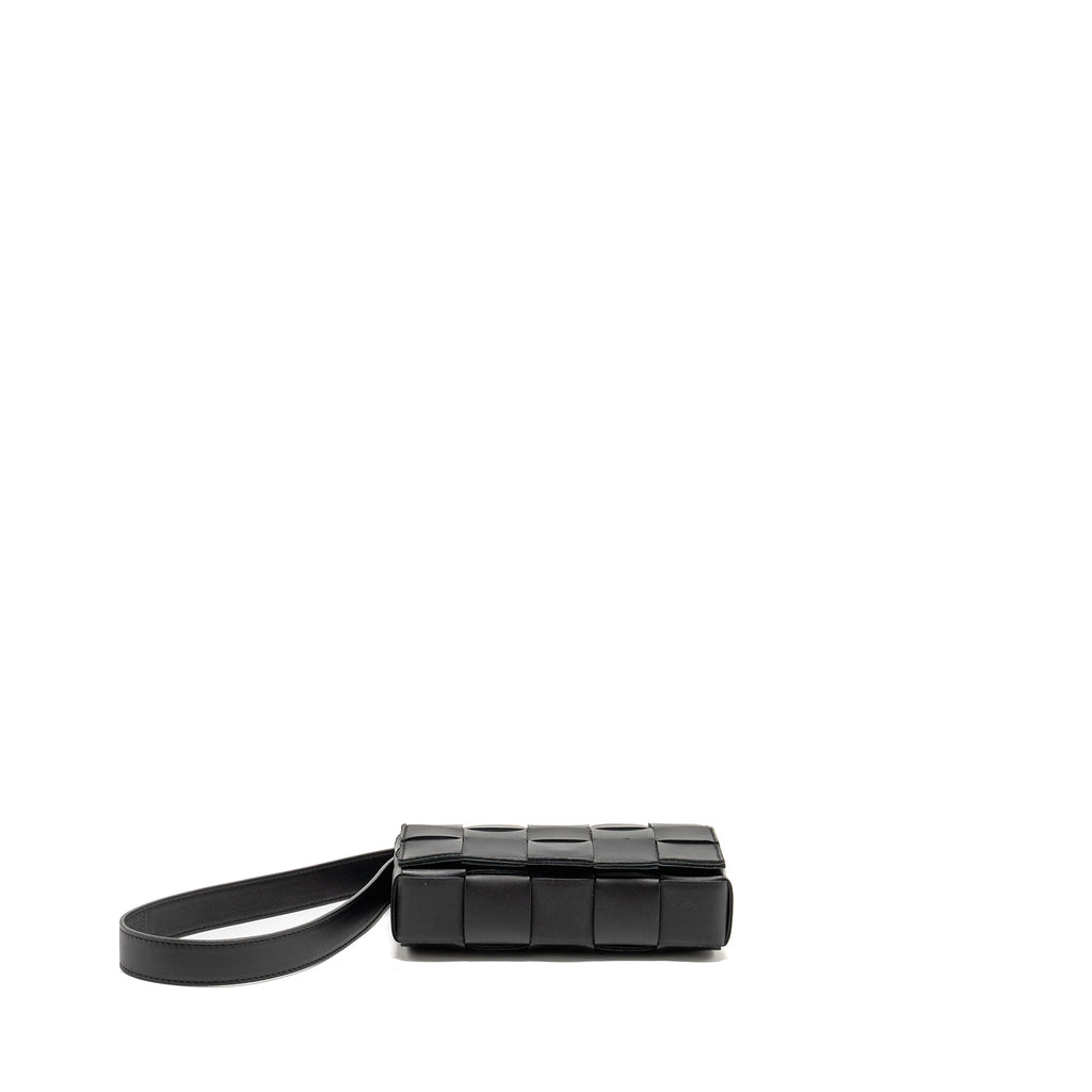 bottega-veneta-small-cassette-bag-lambskin-black-ghw
