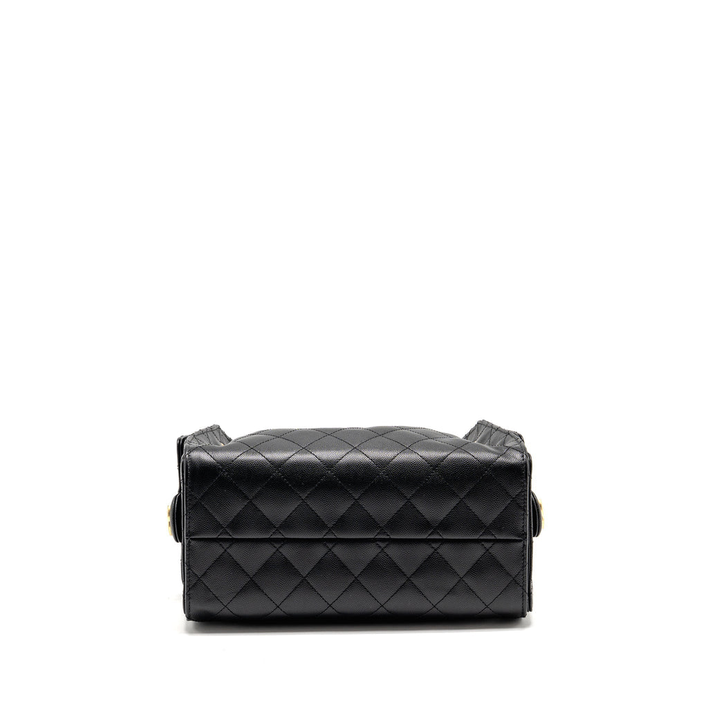chanel-small-25-bag-caviar-black-ghwmicrochip