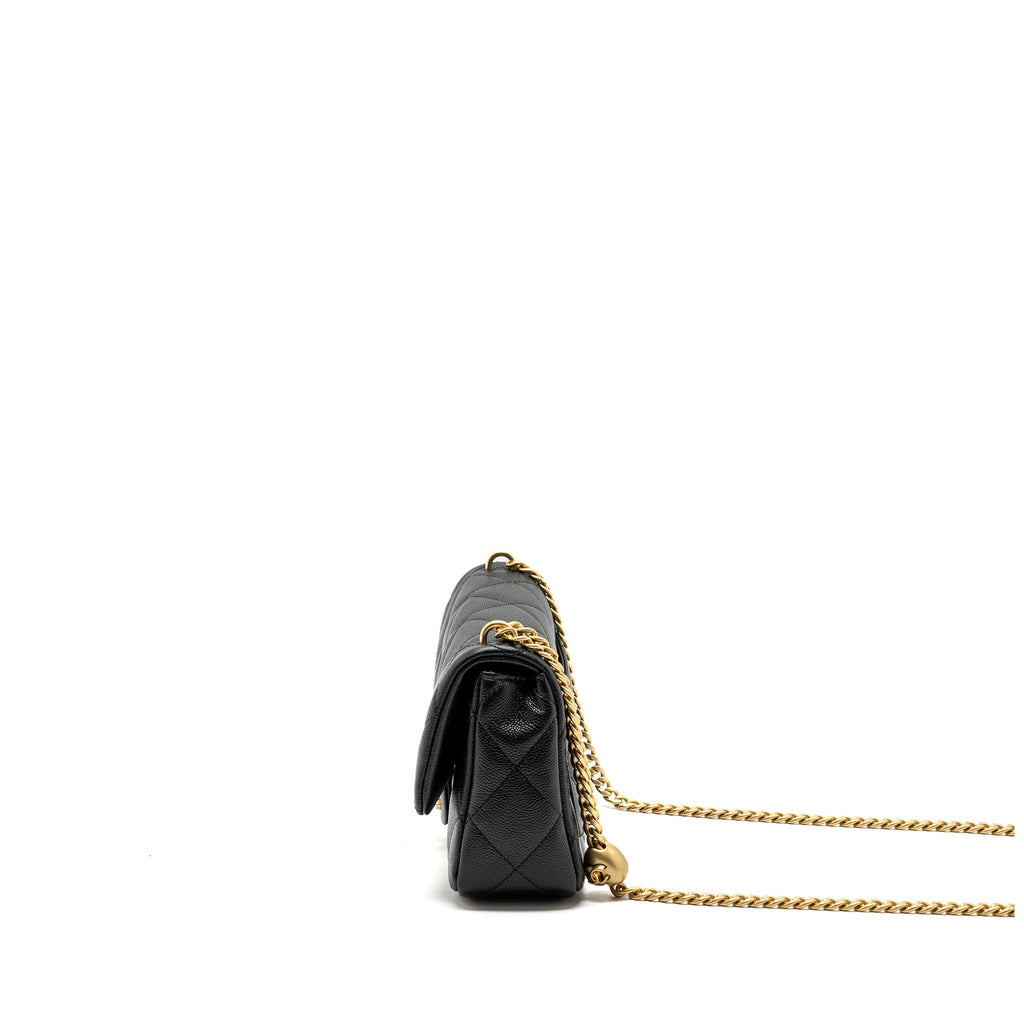 chanel-23p-coco-love-flap-bag-caviar-black-ghwmicrochip