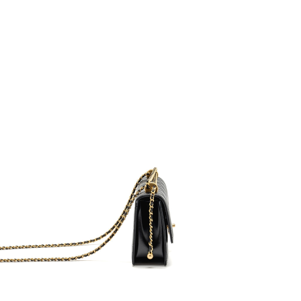 chanel-gold-crush-flap-bag-calfskin-black-ghw-microchip
