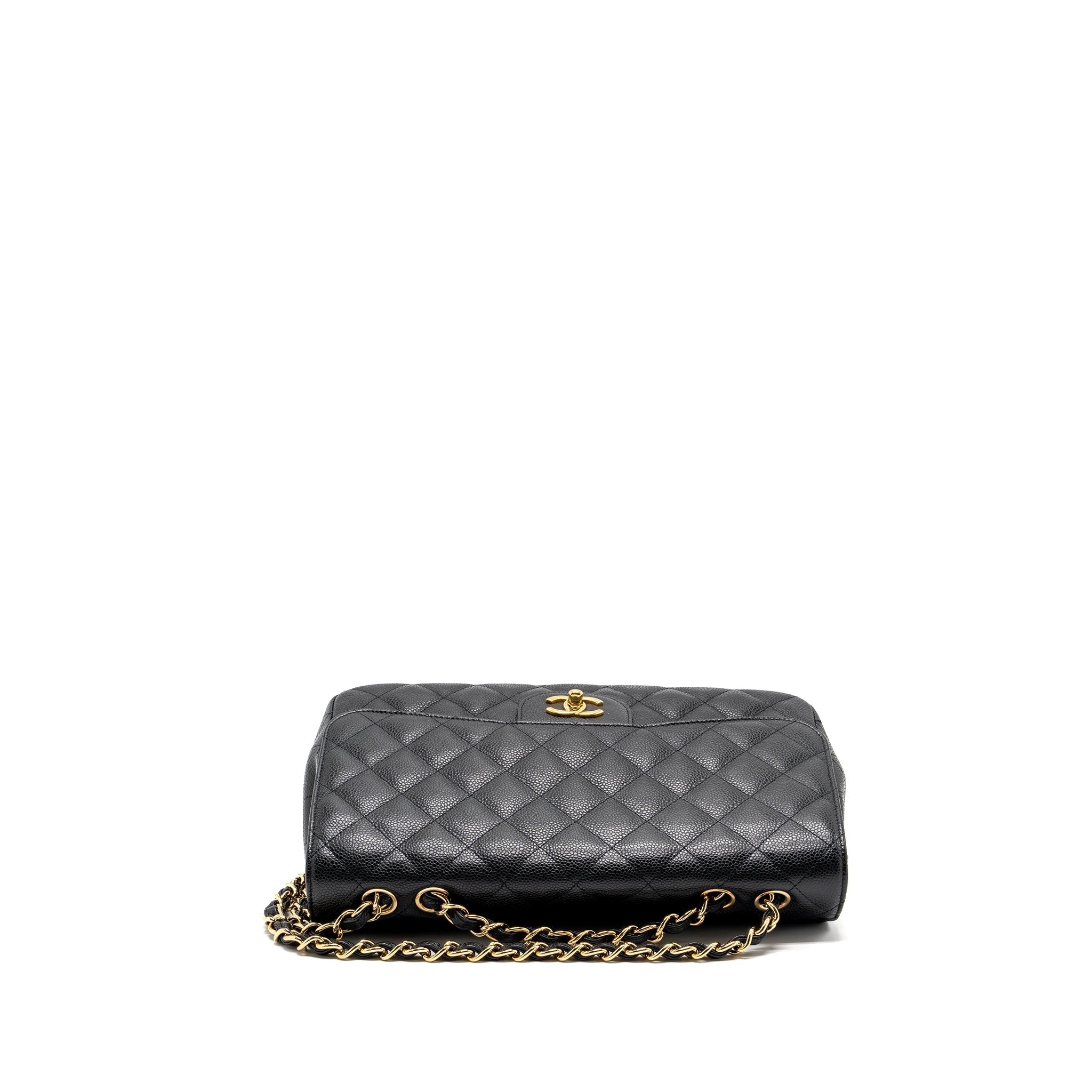 chanel-classic-jumbo-single-flap-bag-caviar-black-ghw