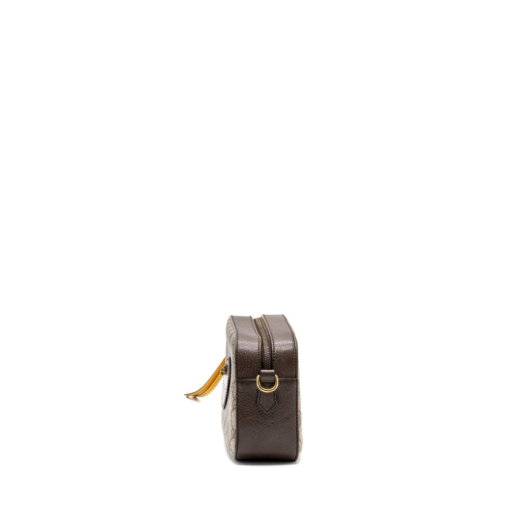 gucci-gg-supreme-camera-bag-canvas-leather-ghw