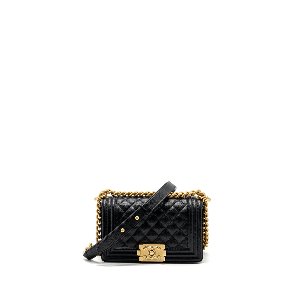 chanel-small-boy-bag-caviar-black-ghw-microchip-3