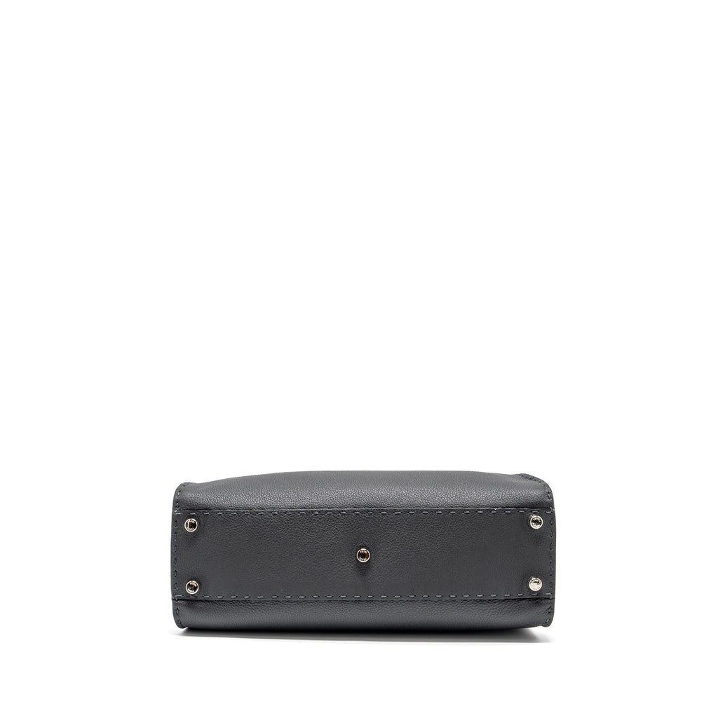fendi-medium-peekaboo-bag-selleria-leather-black-shw