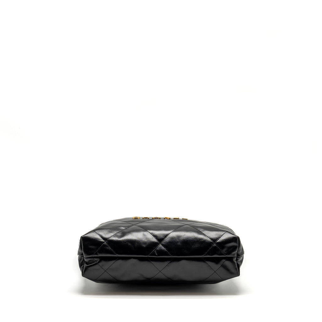 chanel-small-22-bag-shiny-calfskin-black-ghw-microchip-2