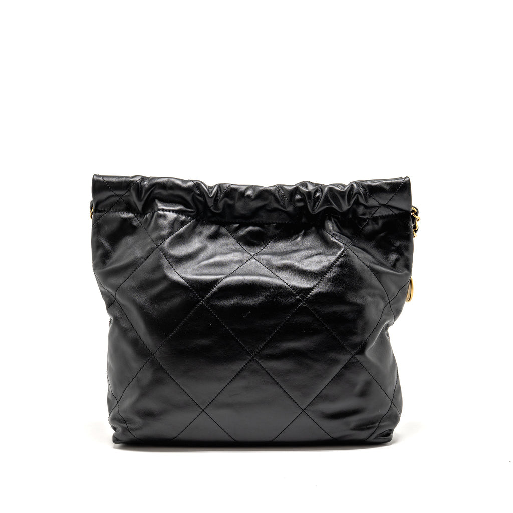 chanel-22-black-2