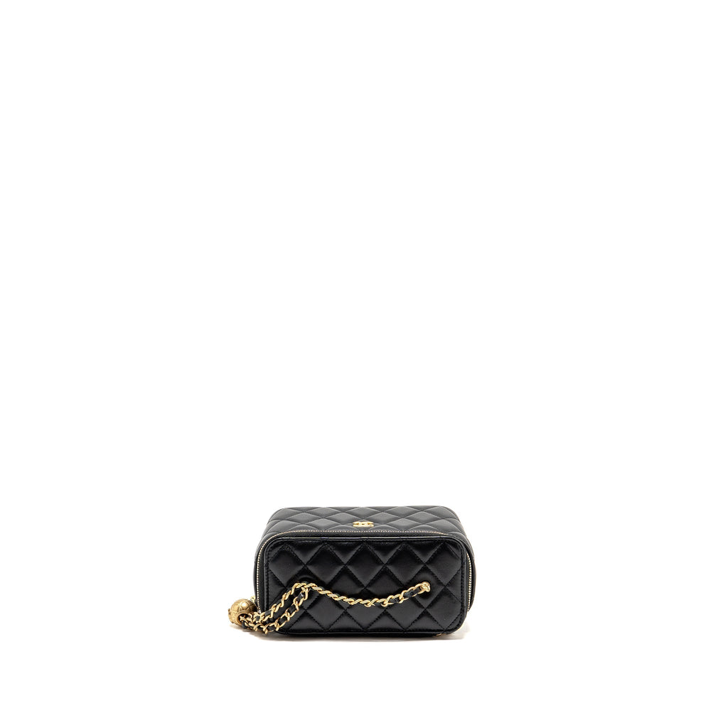 chanel-pearl-crush-long-vanity-case-lambskin-black-ghw-microchip-1