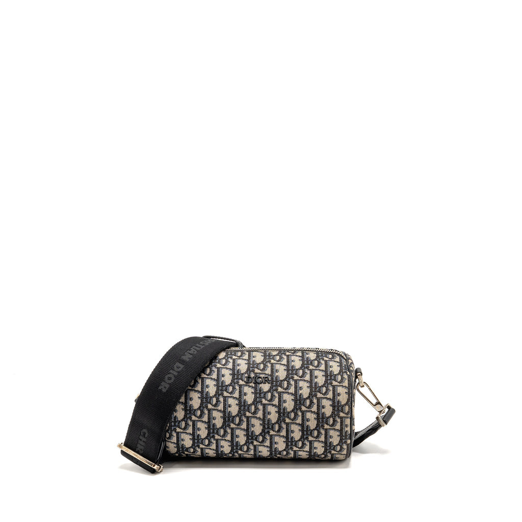 dior-roller-messenger-bag-oblique-jacquard-shw