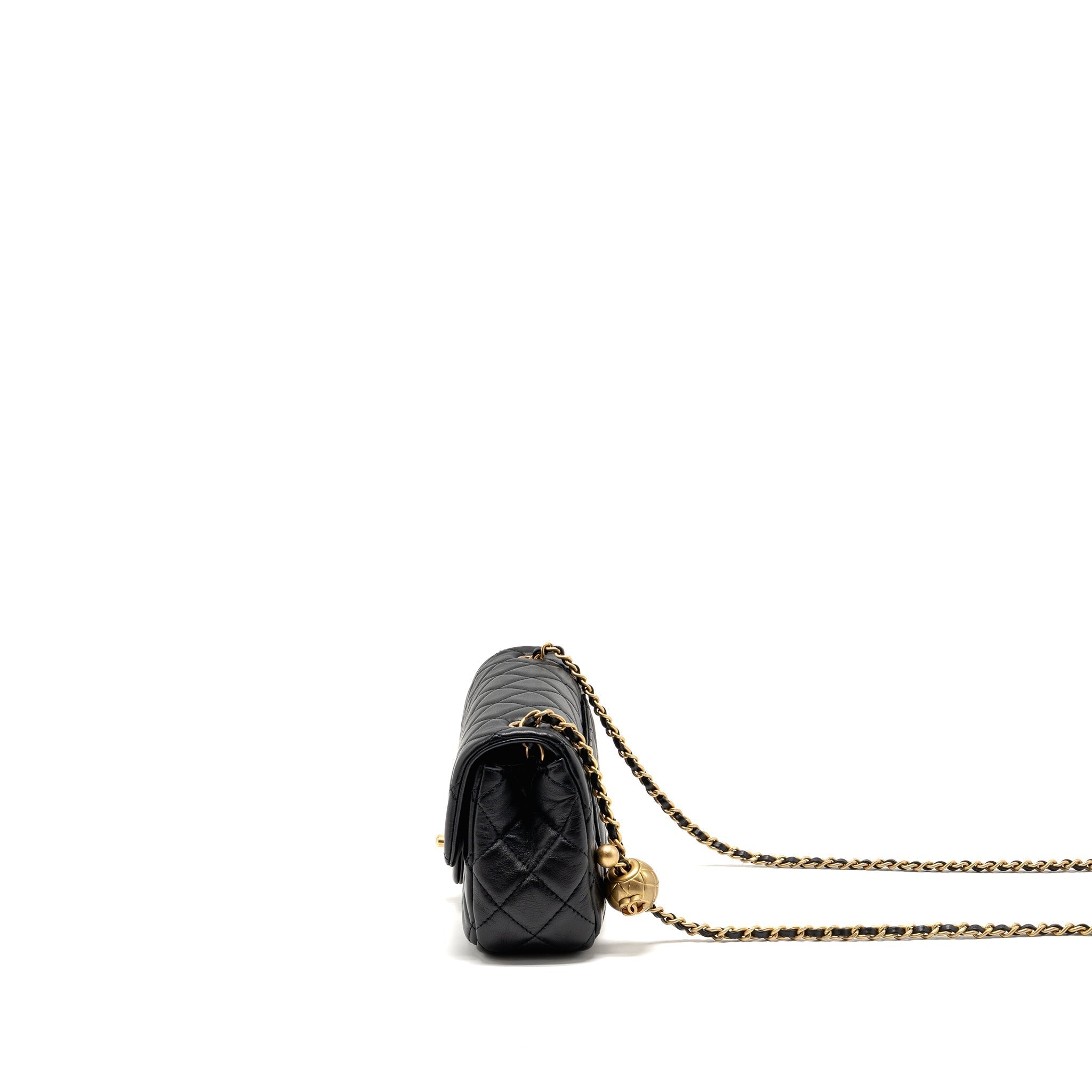chanel-pearl-crush-mini-rectangular-flap-bag-lambskin-black-ghw-microchip-copy-2