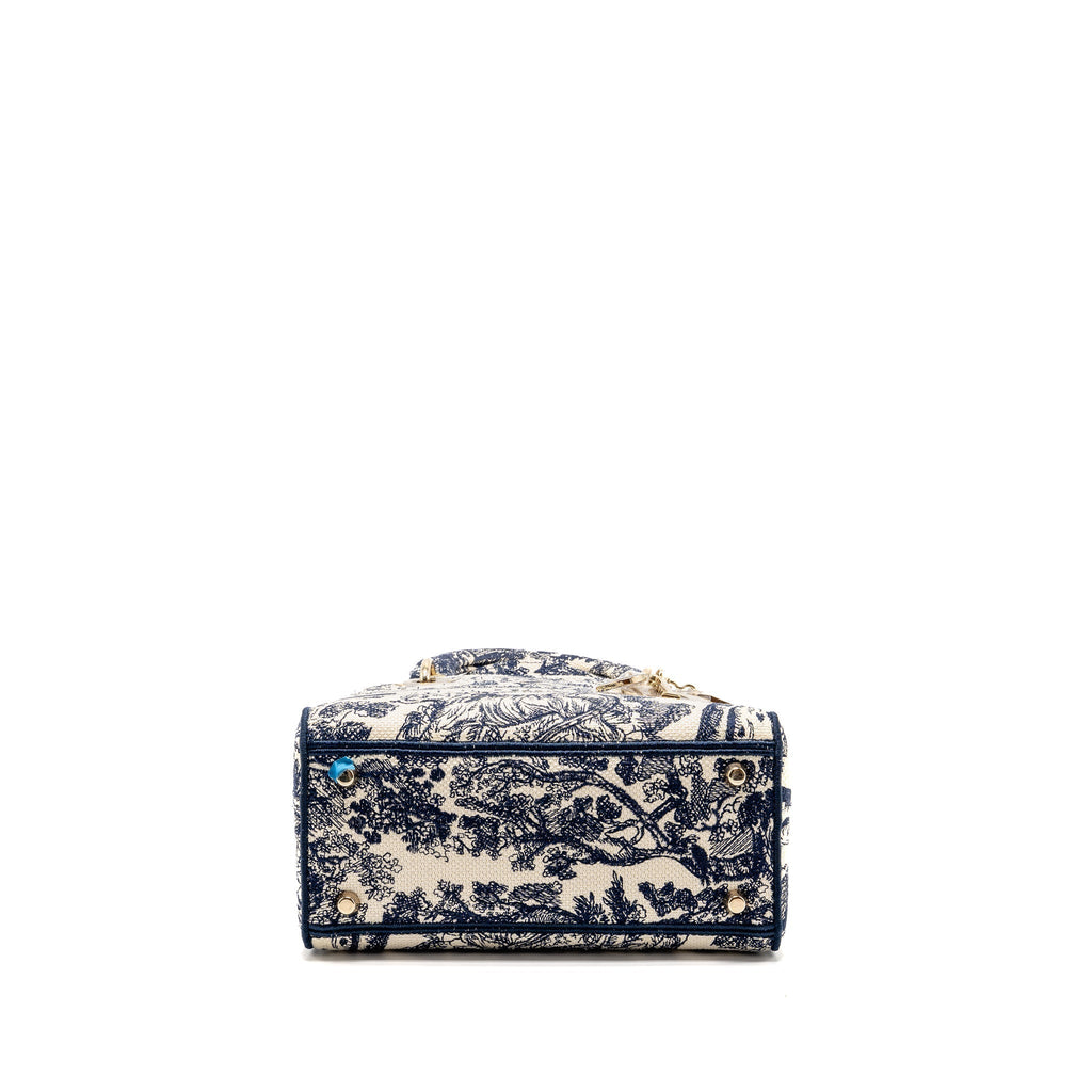 dior-blue-multicolour-bag