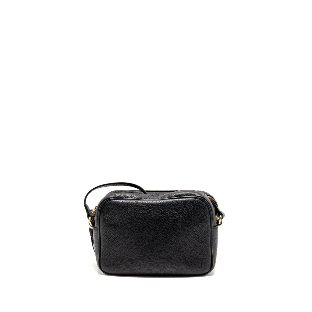 gucci-soho-disco-camera-crossbody-bag-calfskin-black-lghw-2