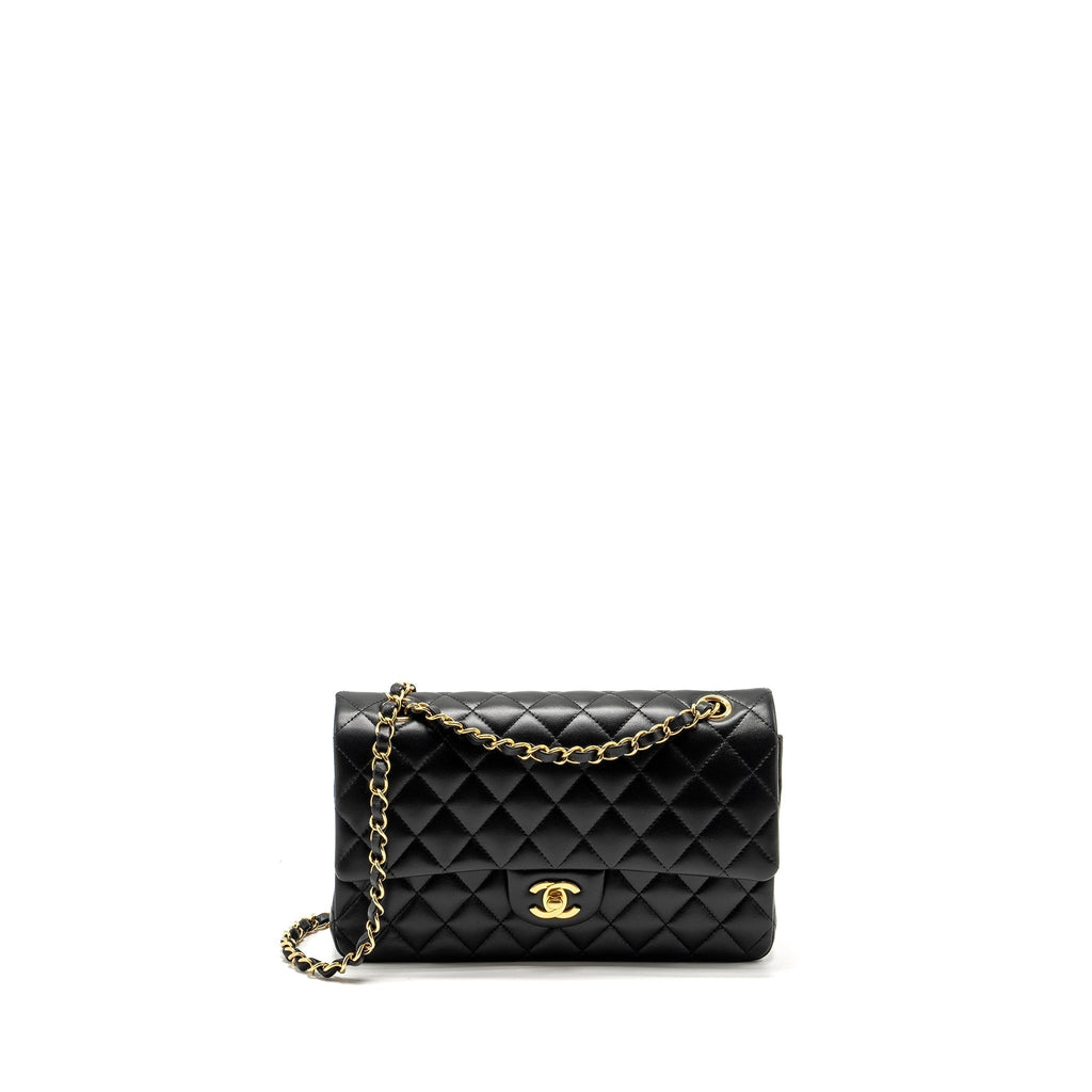 chanel-medium-classic-double-flap-bag-lambskin-black-ghwmicrochip