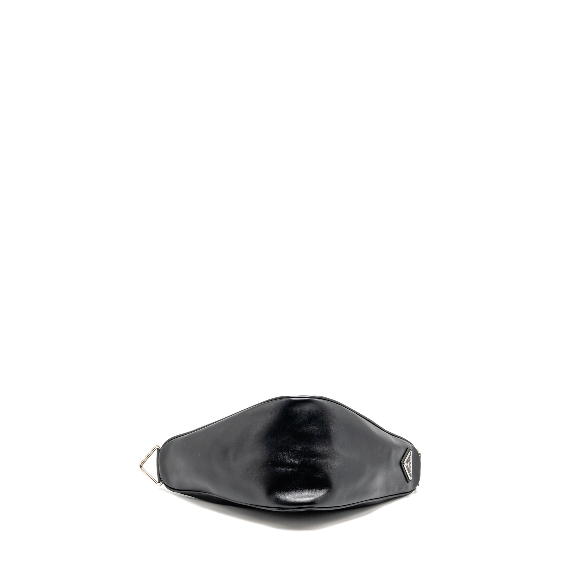prada-triangle-shoulder-bag-leather-black-shw-no-price