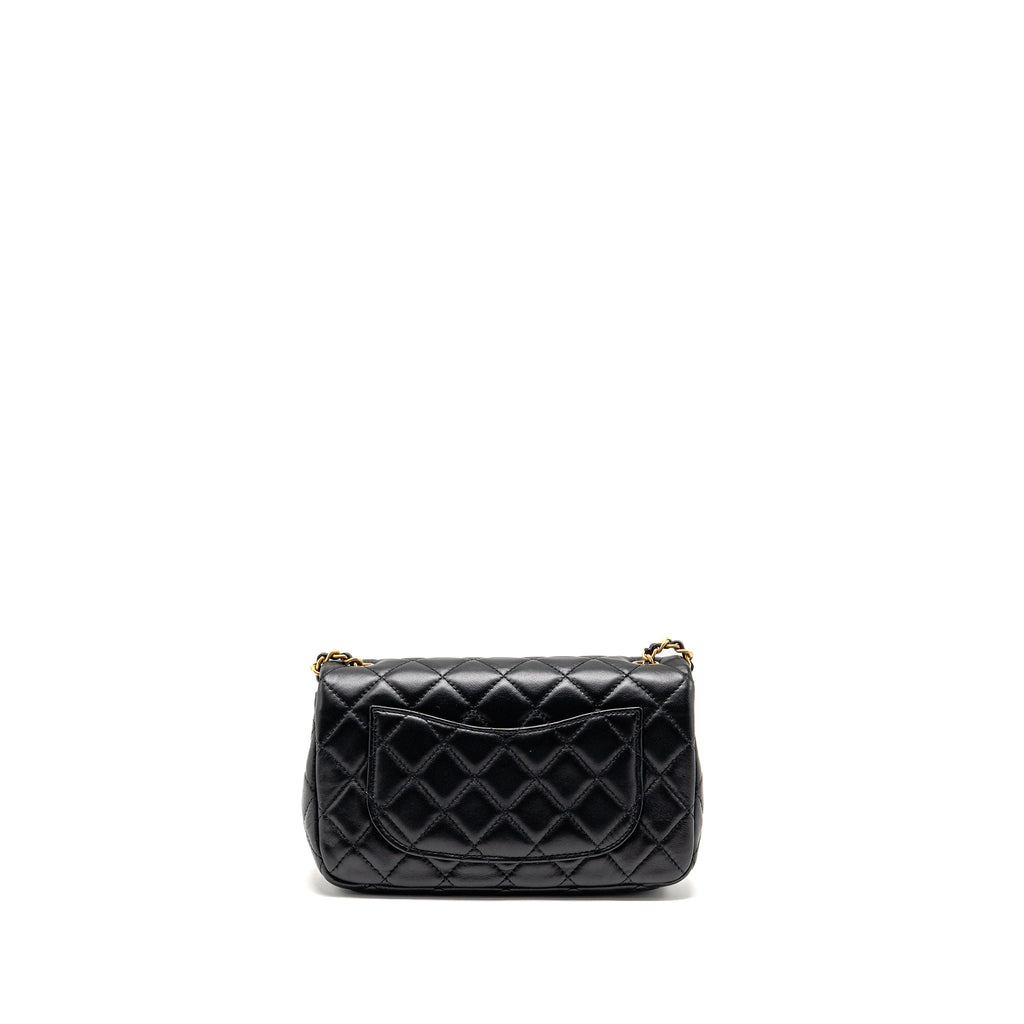 chanel-pearl-crush-mini-rectangular-flap-bag-lambskin-black-ghw-microchip-copy-2