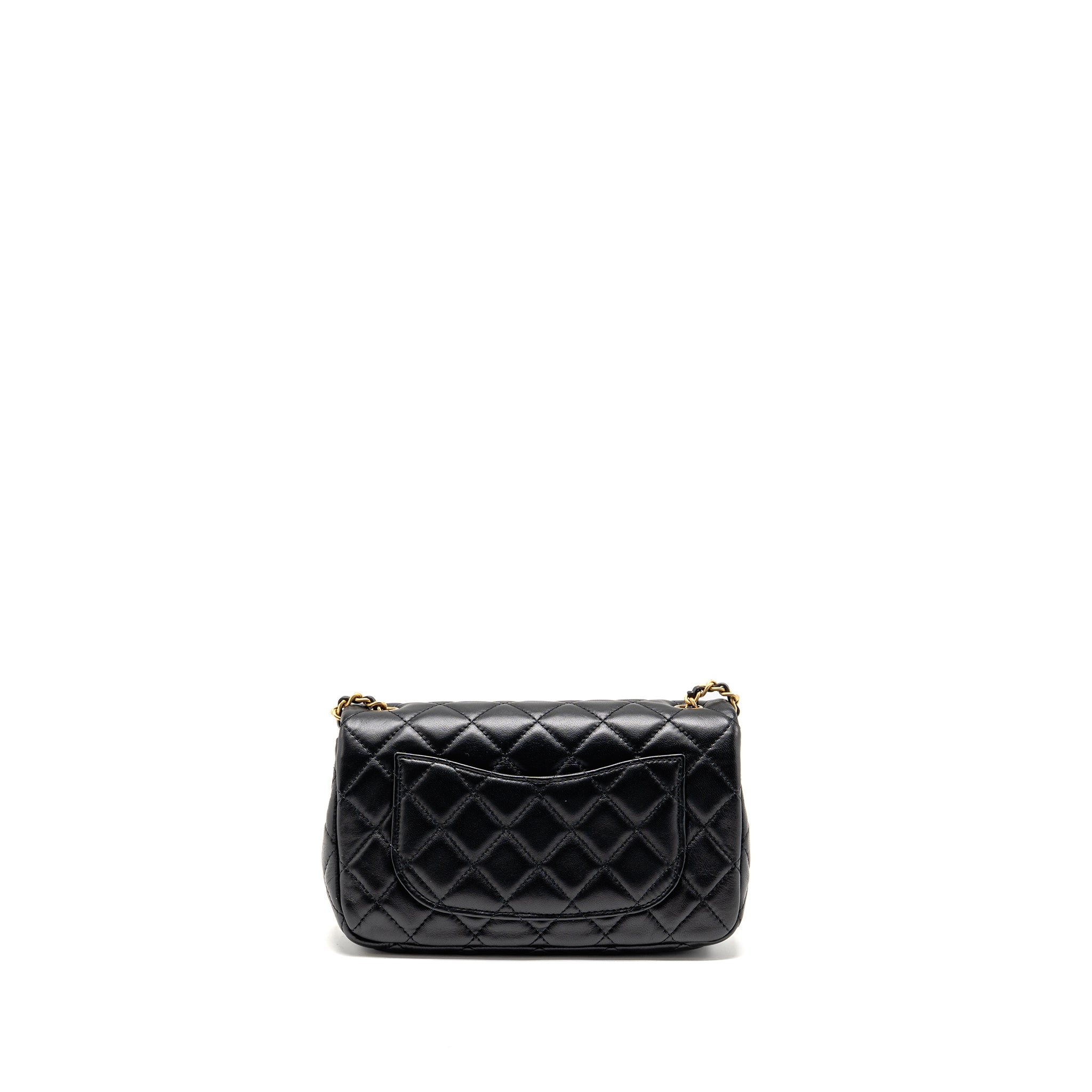 chanel-pearl-crush-mini-rectangular-flap-bag-lambskin-black-ghw-microchip-copy-2