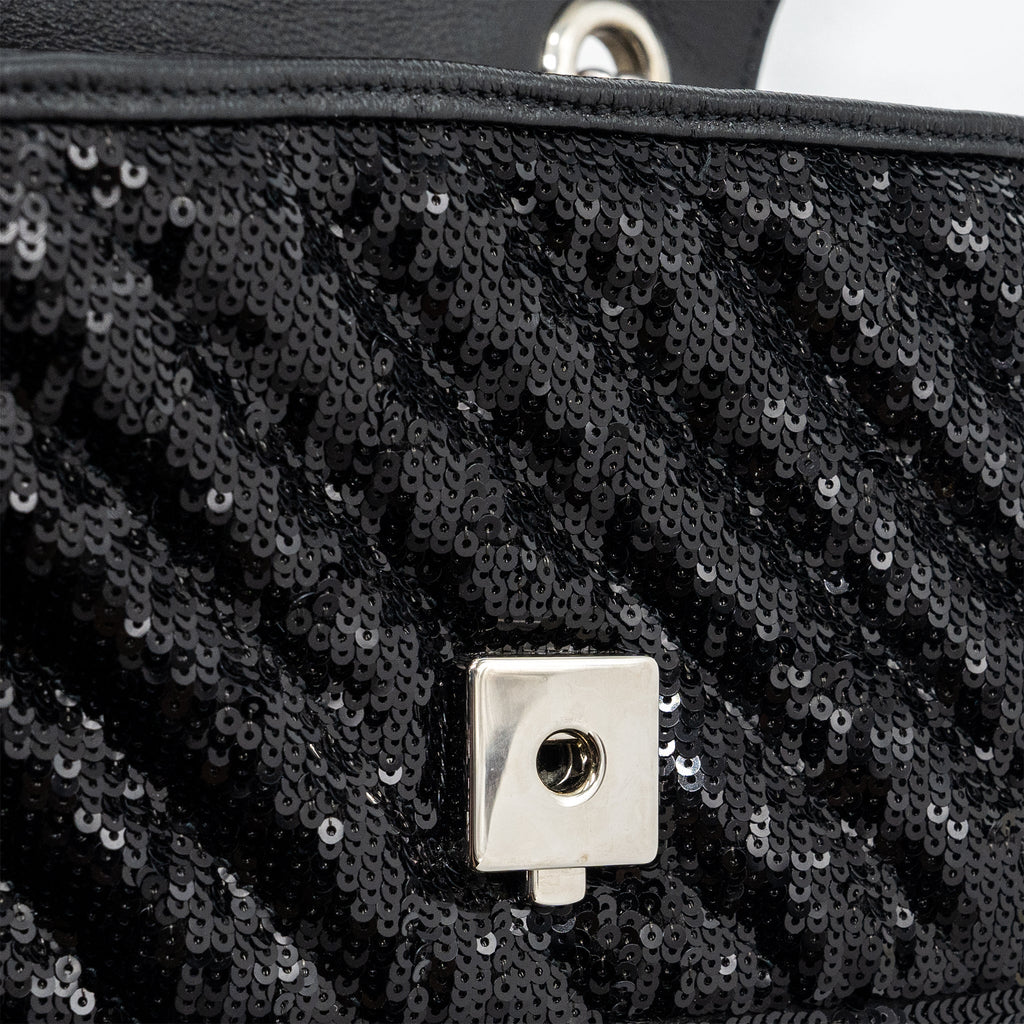 gucci-mini-gg-marmont-matelasse-bag-sequin-black-shw