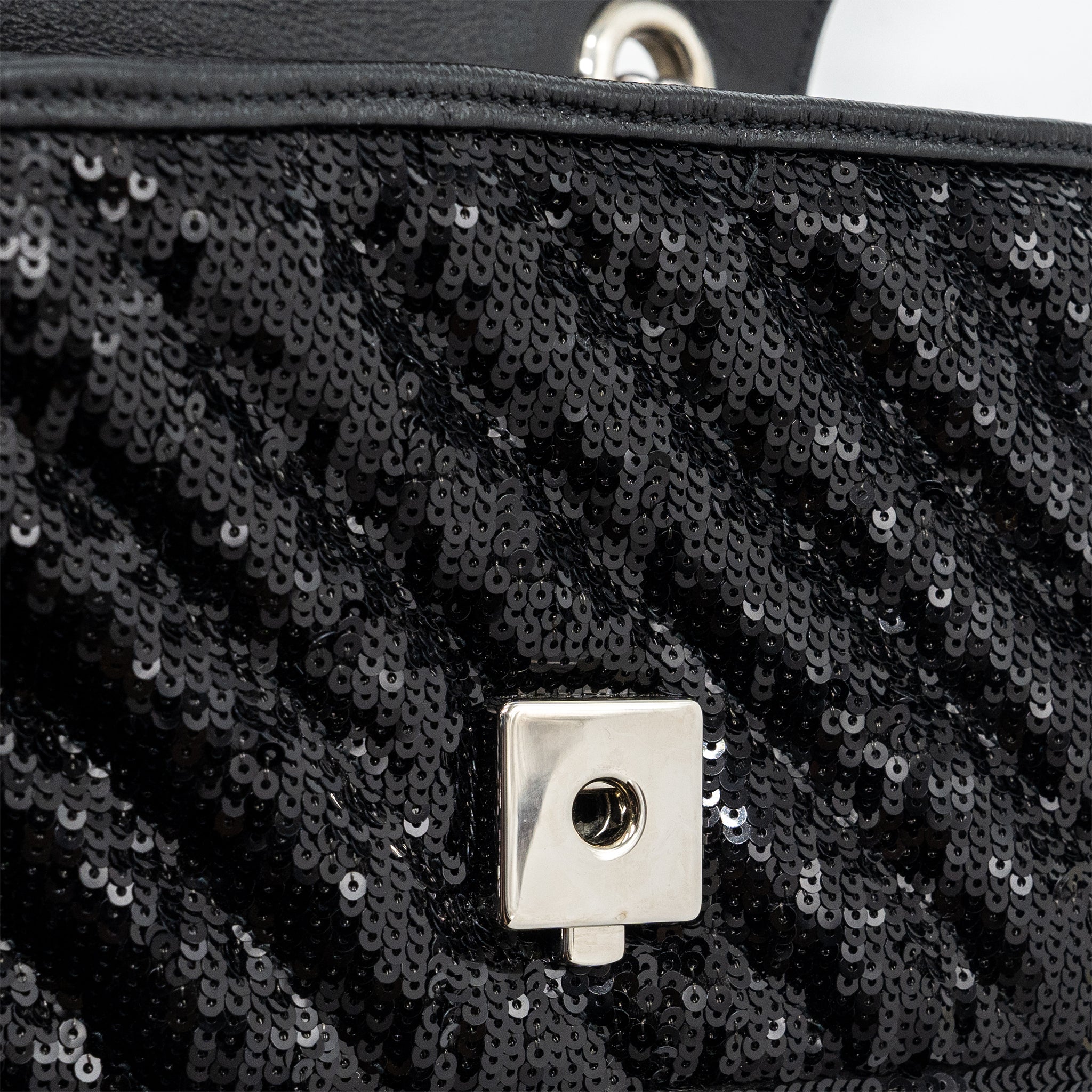 gucci-mini-gg-marmont-matelasse-bag-sequin-black-shw