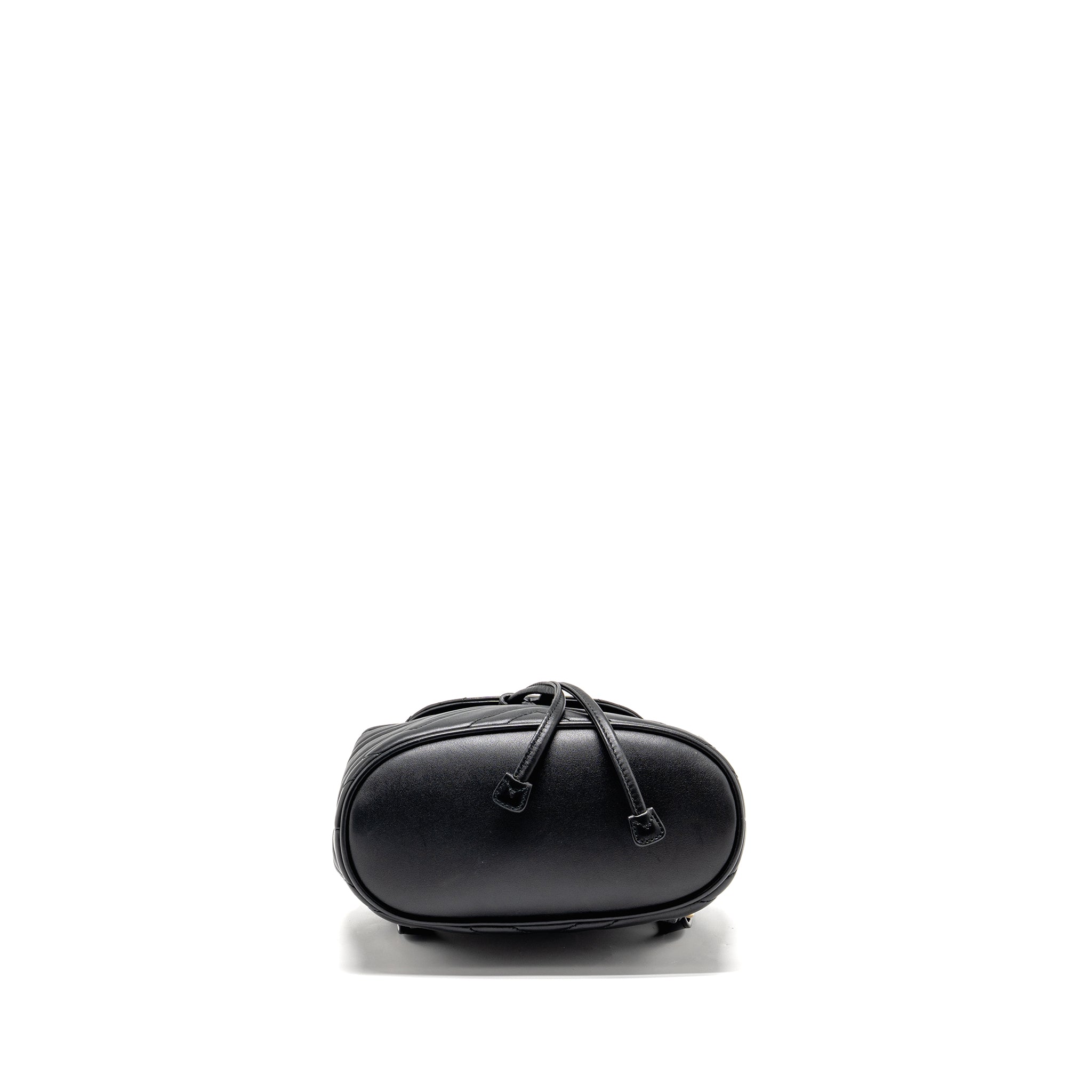 gucci-gg-marmont-backpack-calfskin-black-ghw