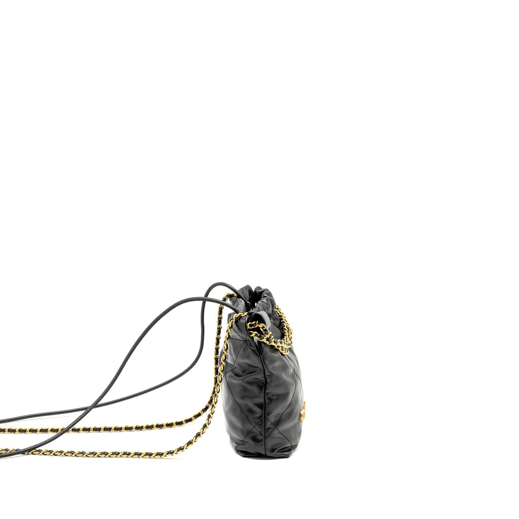 chanel-mini-22-bag-shiny-calfskin-black-ghwmicrochip-3