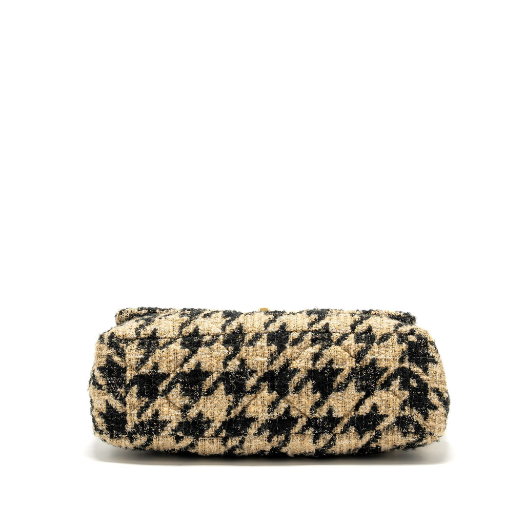 chanel-maxi-19-bag-tweed-beige-black-multicolour-hardware-copy