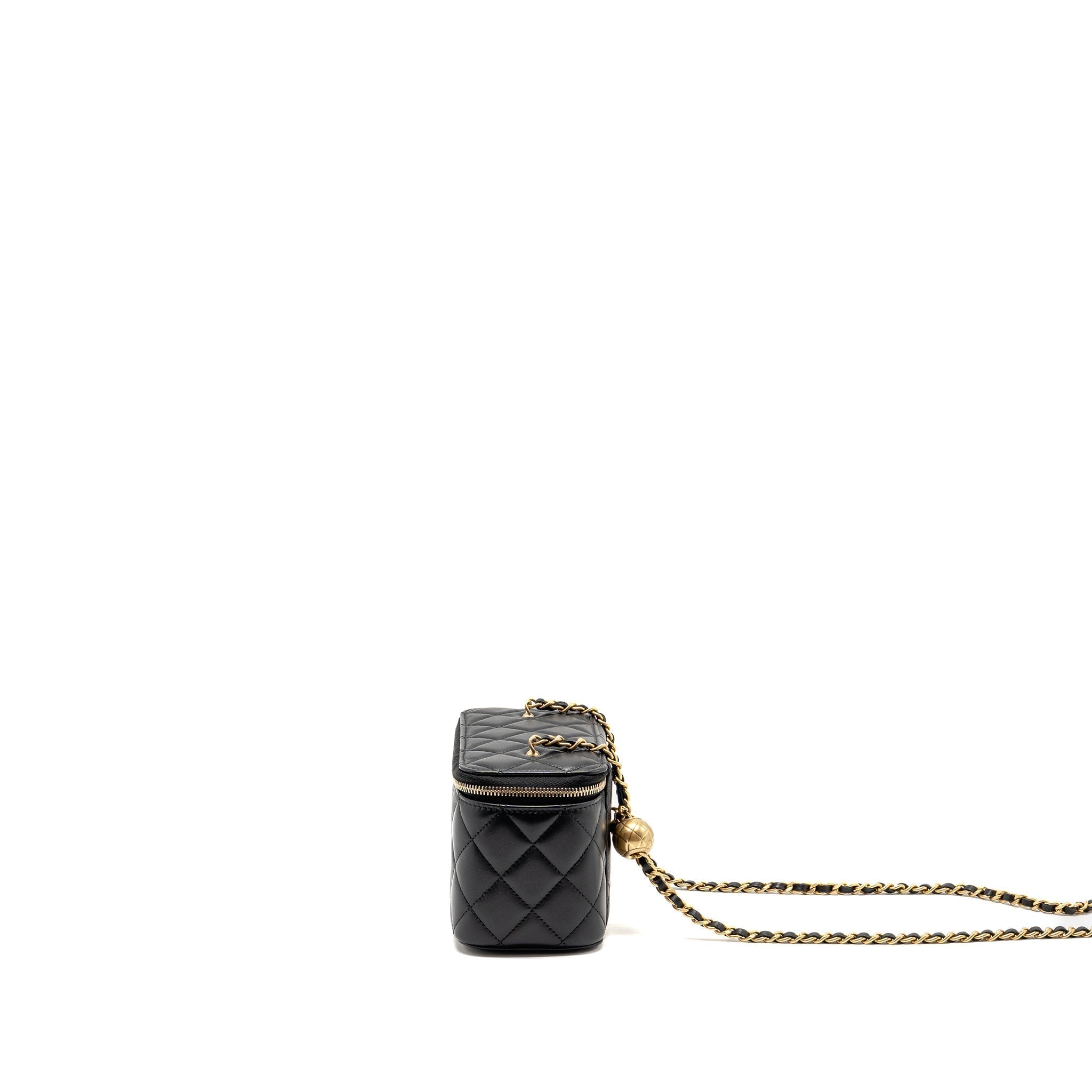 chanel-pearl-crush-long-vanity-case-lambskin-black-ghw-microchip-1
