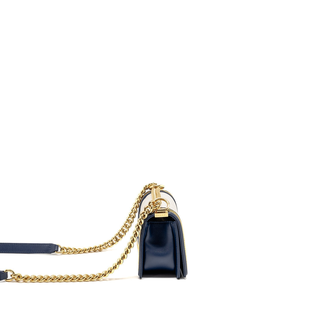 chanel-small-chevron-boy-bag-calfskin-white-navy-ghw