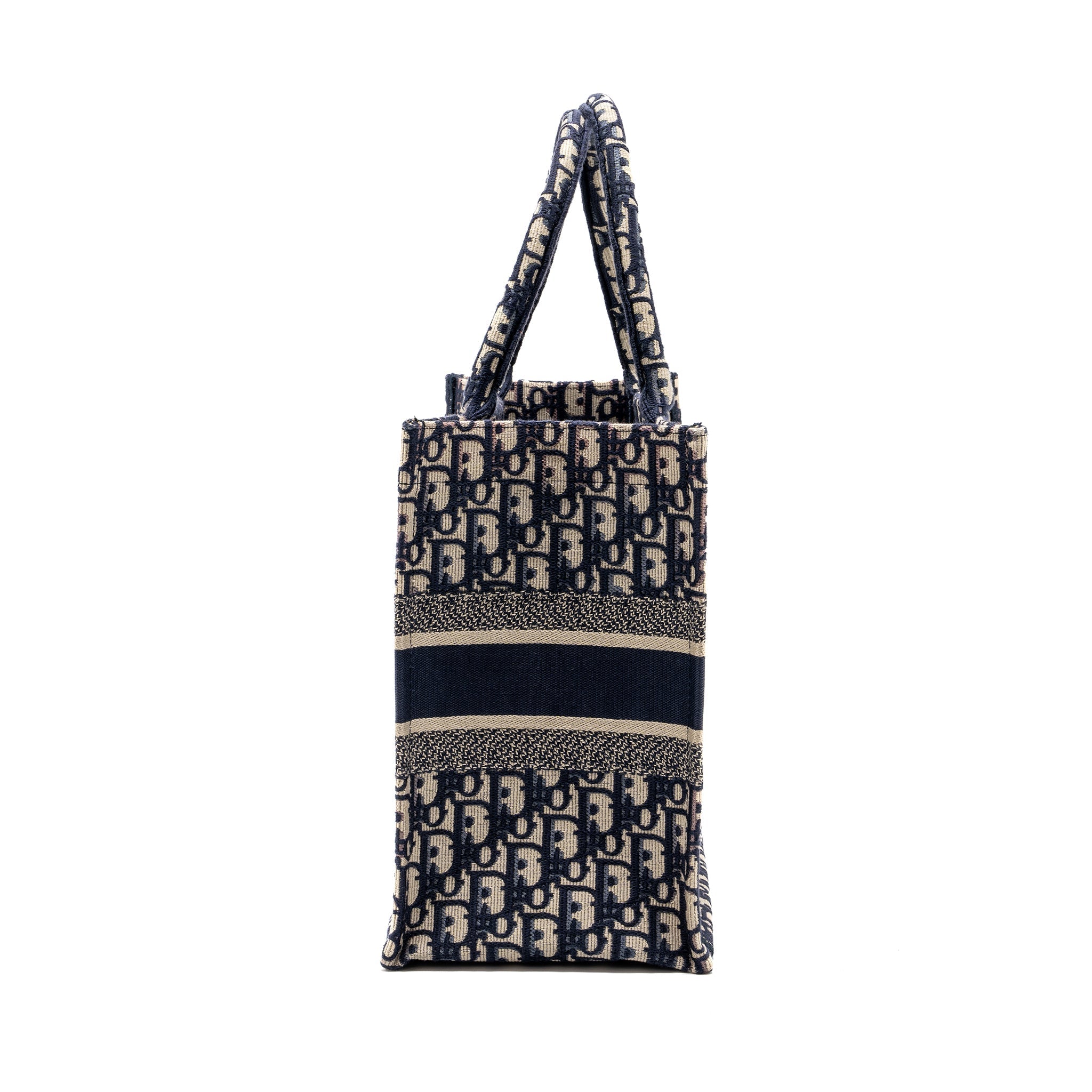 dior-medium-book-tote-blue-dior-oblique-embroidery-1