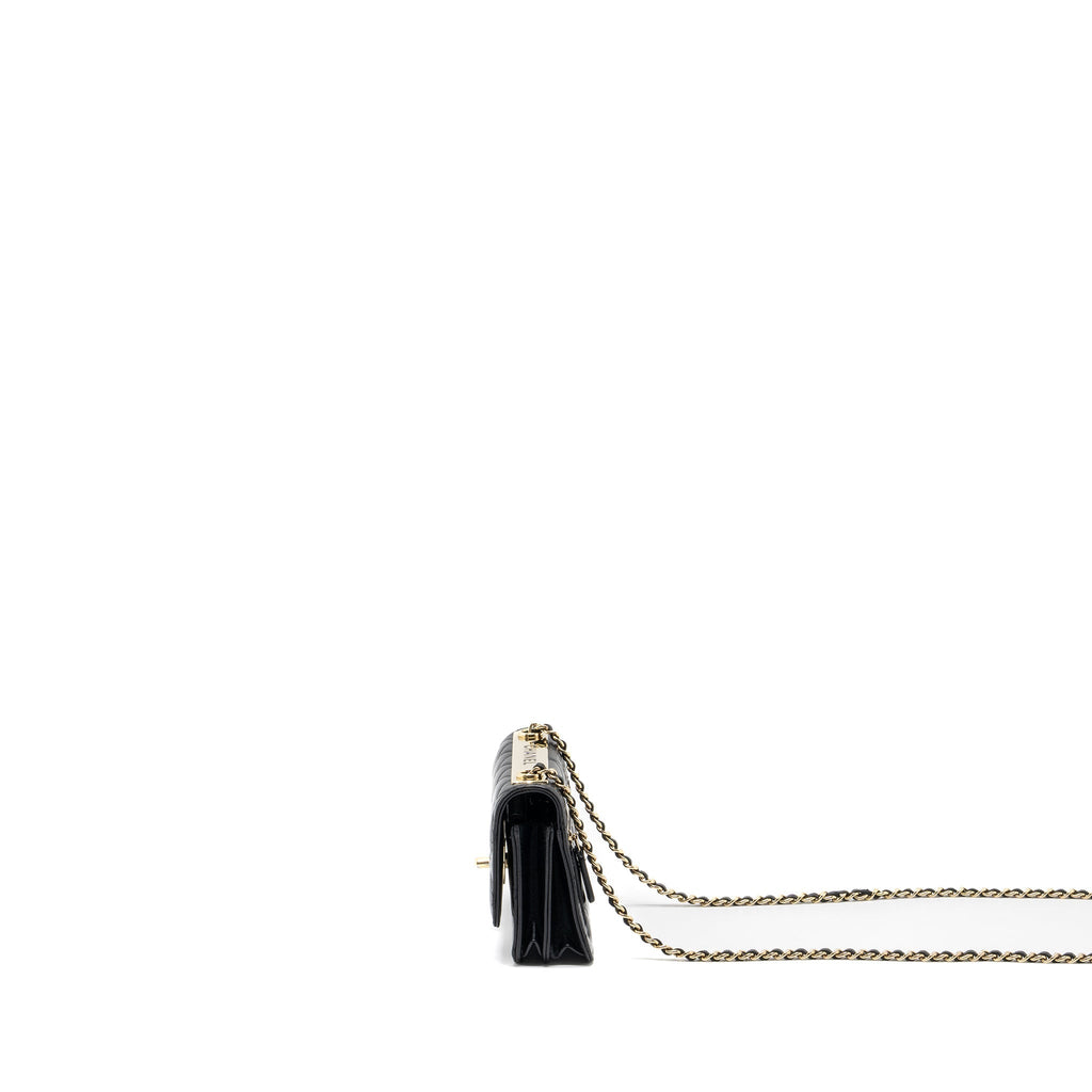 chanel-mini-trendy-cc-wallet-on-chain-lambskin-black-lghw