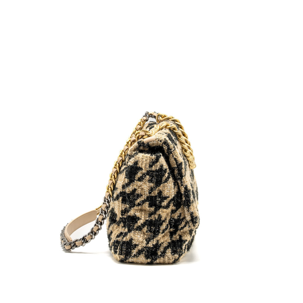 chanel-maxi-19-bag-tweed-beige-black-multicolour-hardware-copy