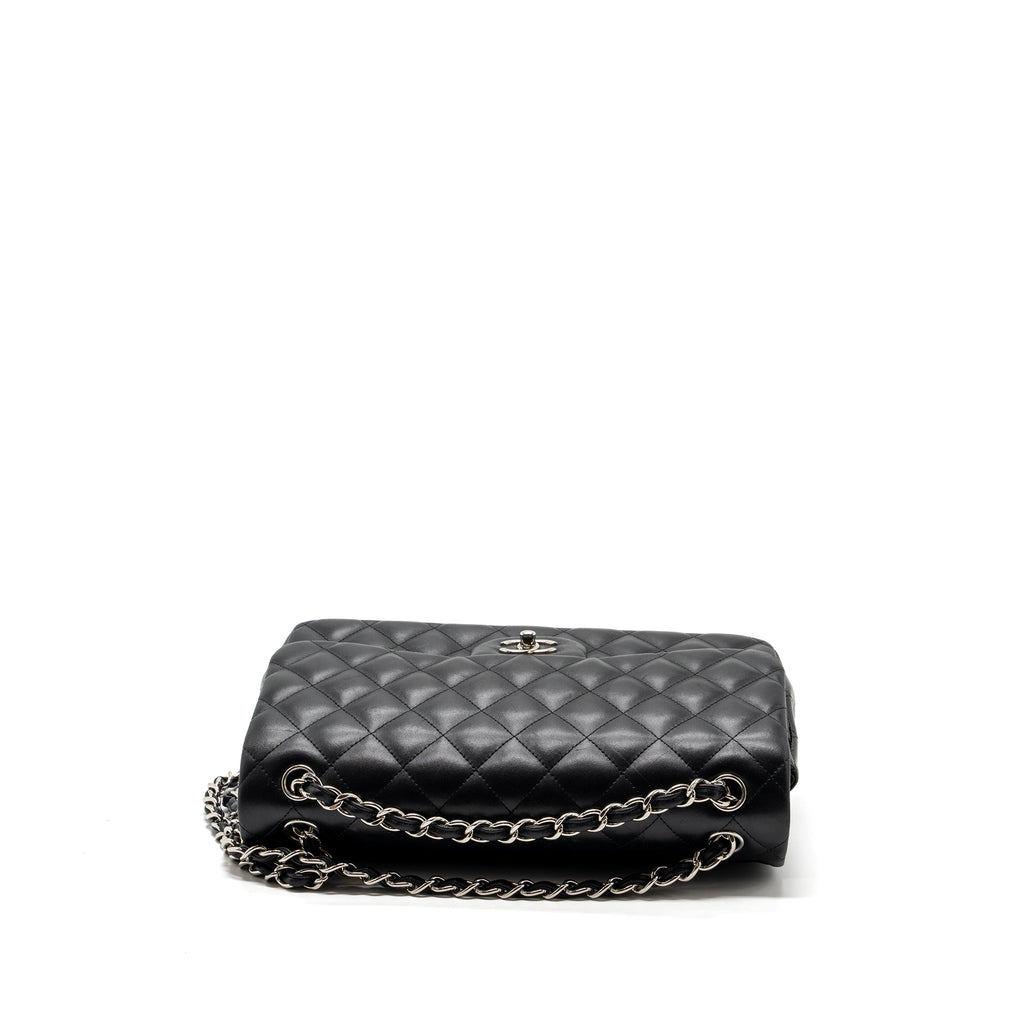 chanel-jumbo-classic-double-flap-lambskin-black-shw-copy