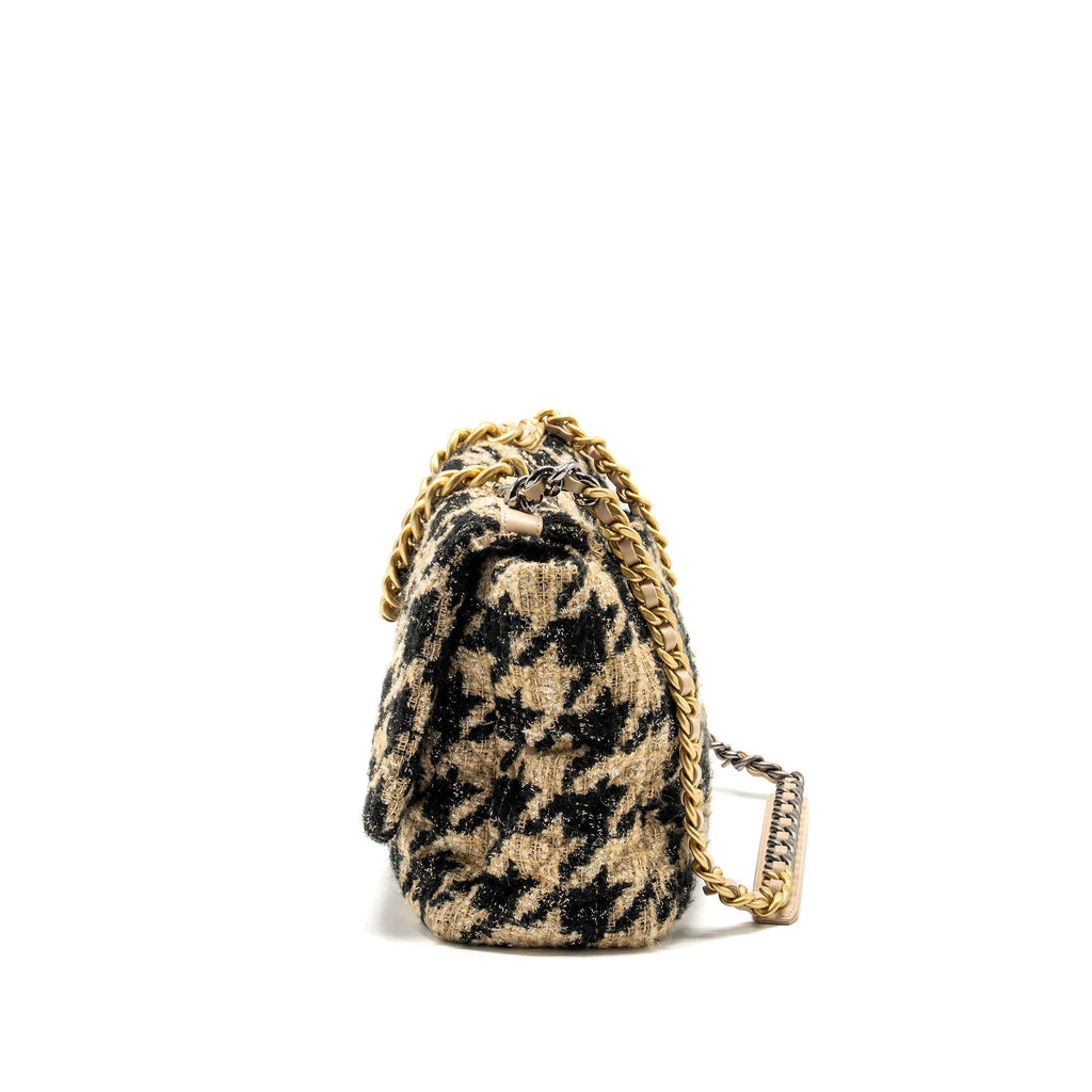 chanel-maxi-19-bag-tweed-beige-black-multicolour-hardware-copy