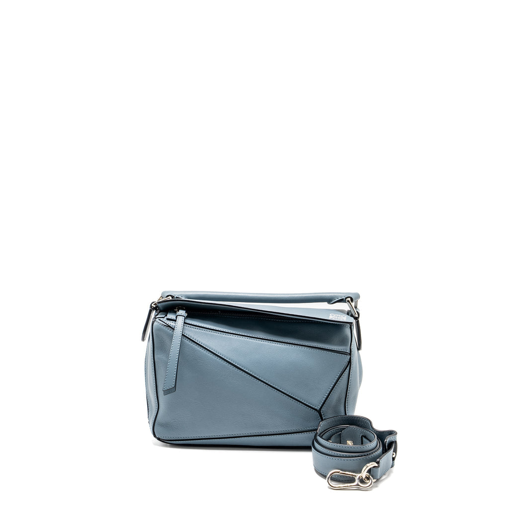 loewe-small-puzzle-bag-calfskin-light-blue-shw