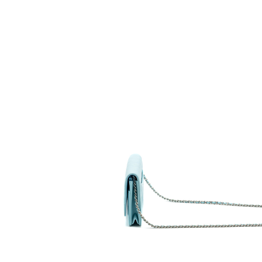 chanel-classic-wallet-on-chain-lambskin-light-blue-shw
