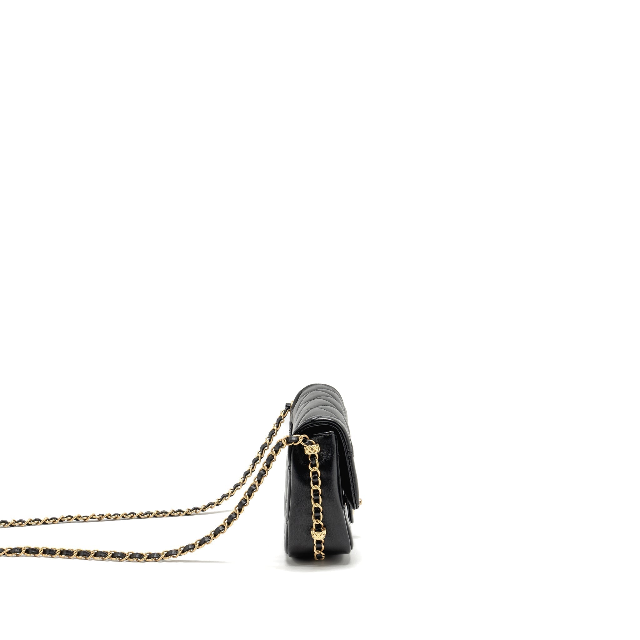 chanel-23b-mini-flap-bag-detail-chain-lambskin-black-ghwmicrochip-copy