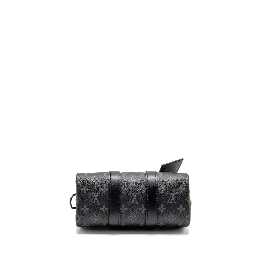 louis-vuitton-keepall-bandouliere-25-monogram-eclipse-shw