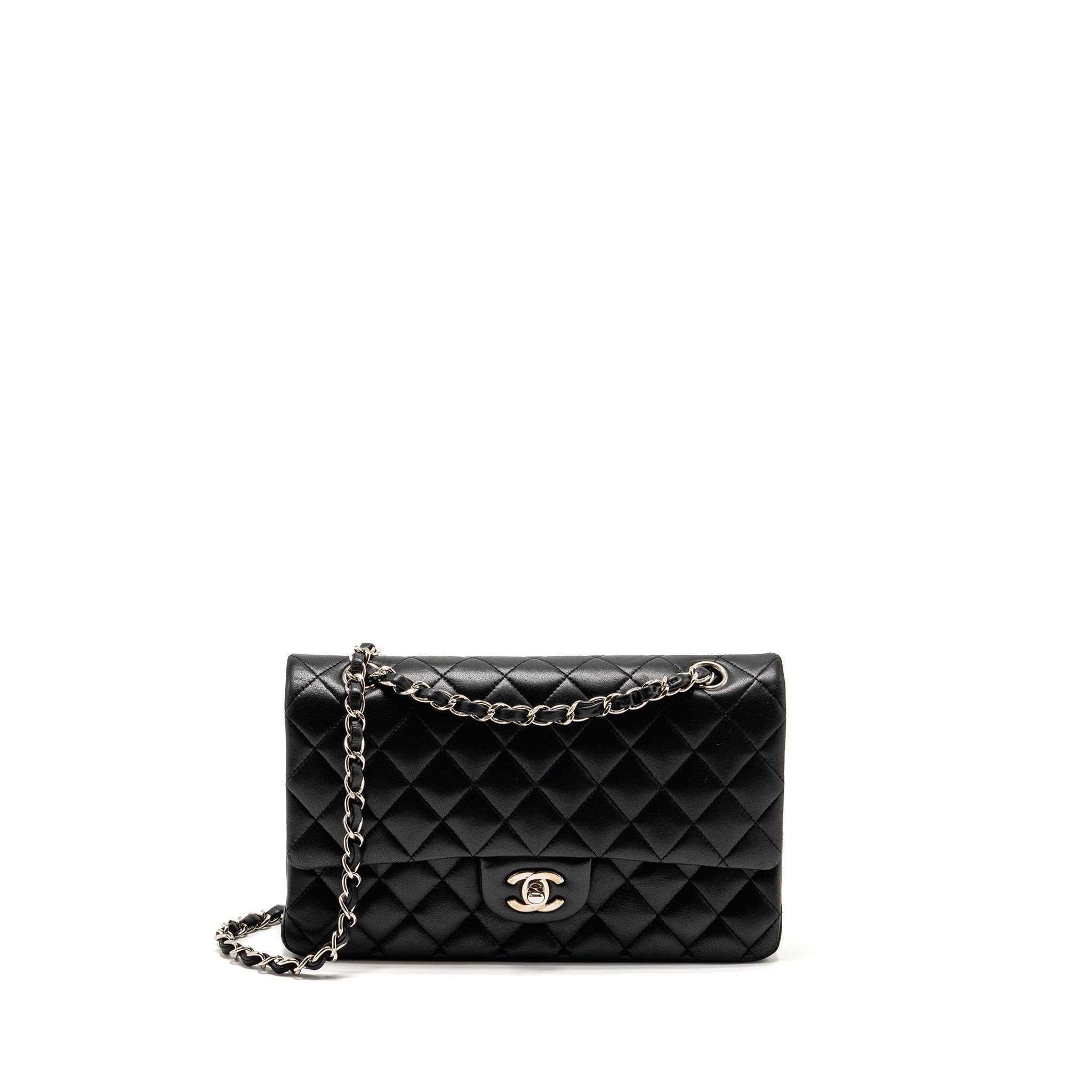 chanel-medium-classic-double-flap-bag-lambskin-black-shw-copy-2