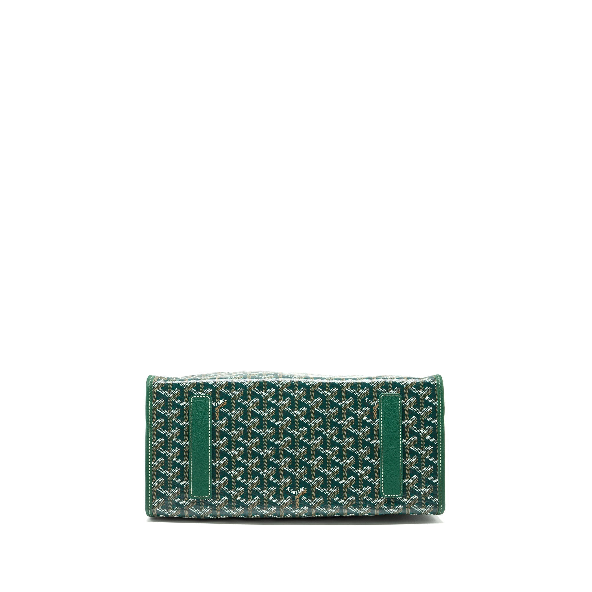goyard-saint-leger-backpack-with-bulldog-print-green-shw