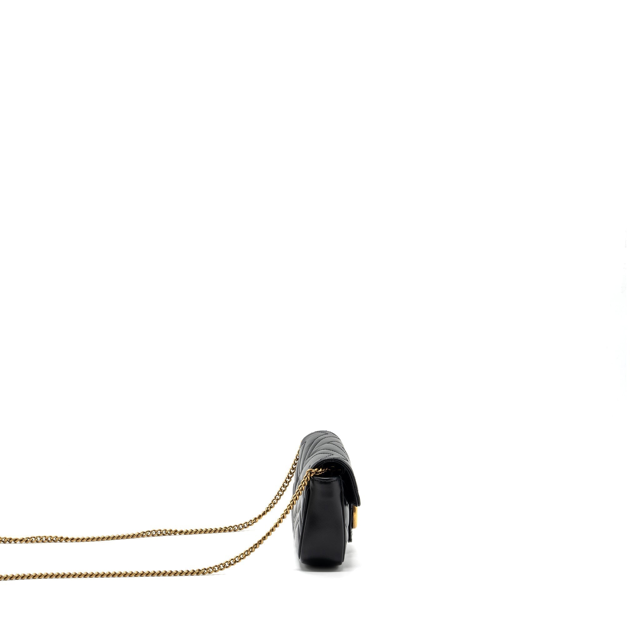 gucci-gg-marmont-super-mini-bag-calfskin-black-ghw-1
