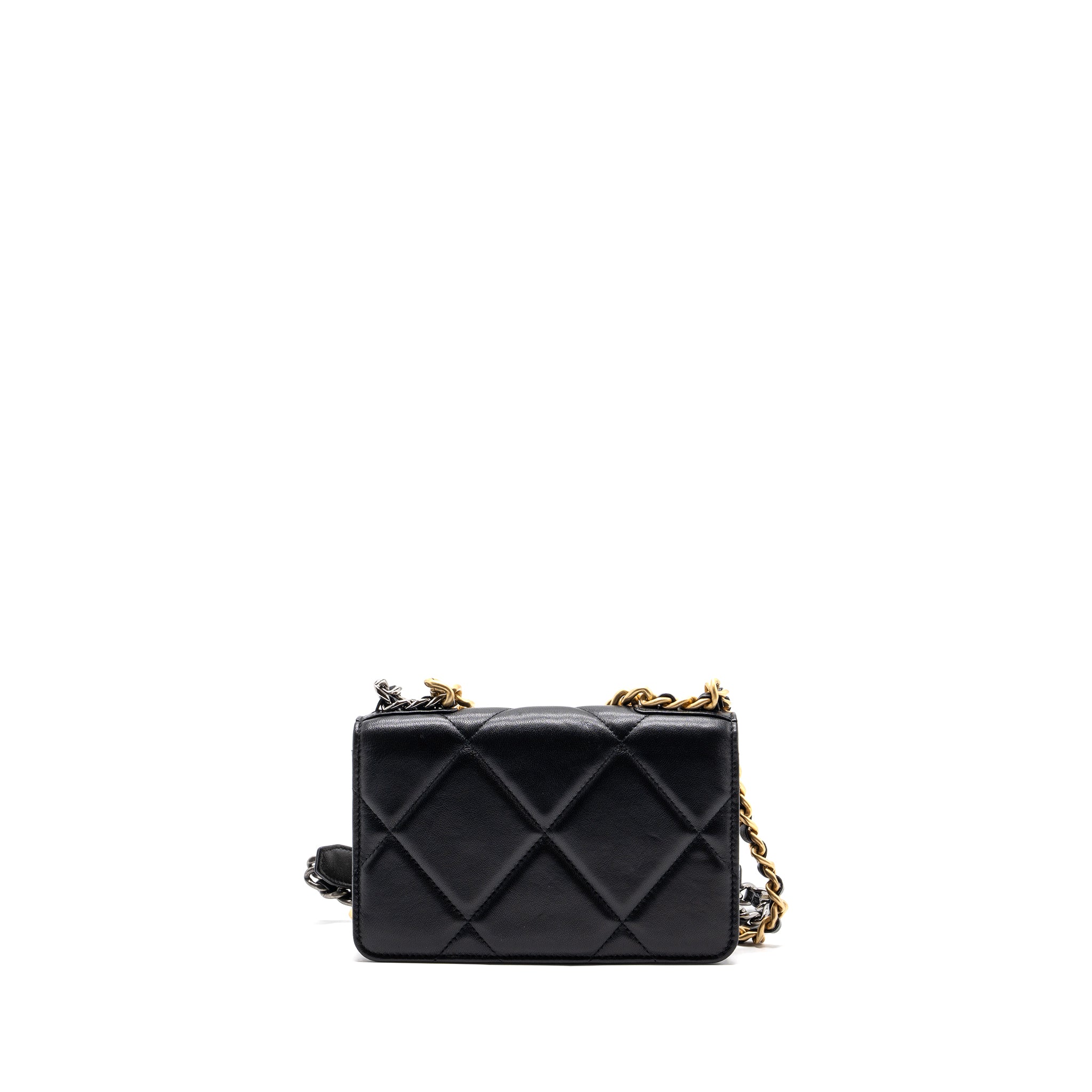 chanel-19-wallet-on-chain-lambskin-black-multicolour-hardware-microchip-1