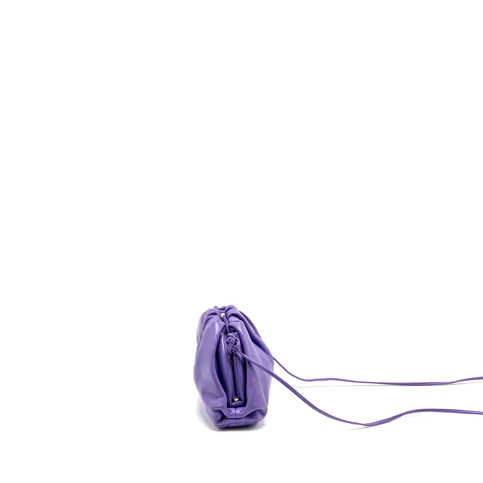 bottega-veneta-mini-pouch-calfskin-purple-shw-copy