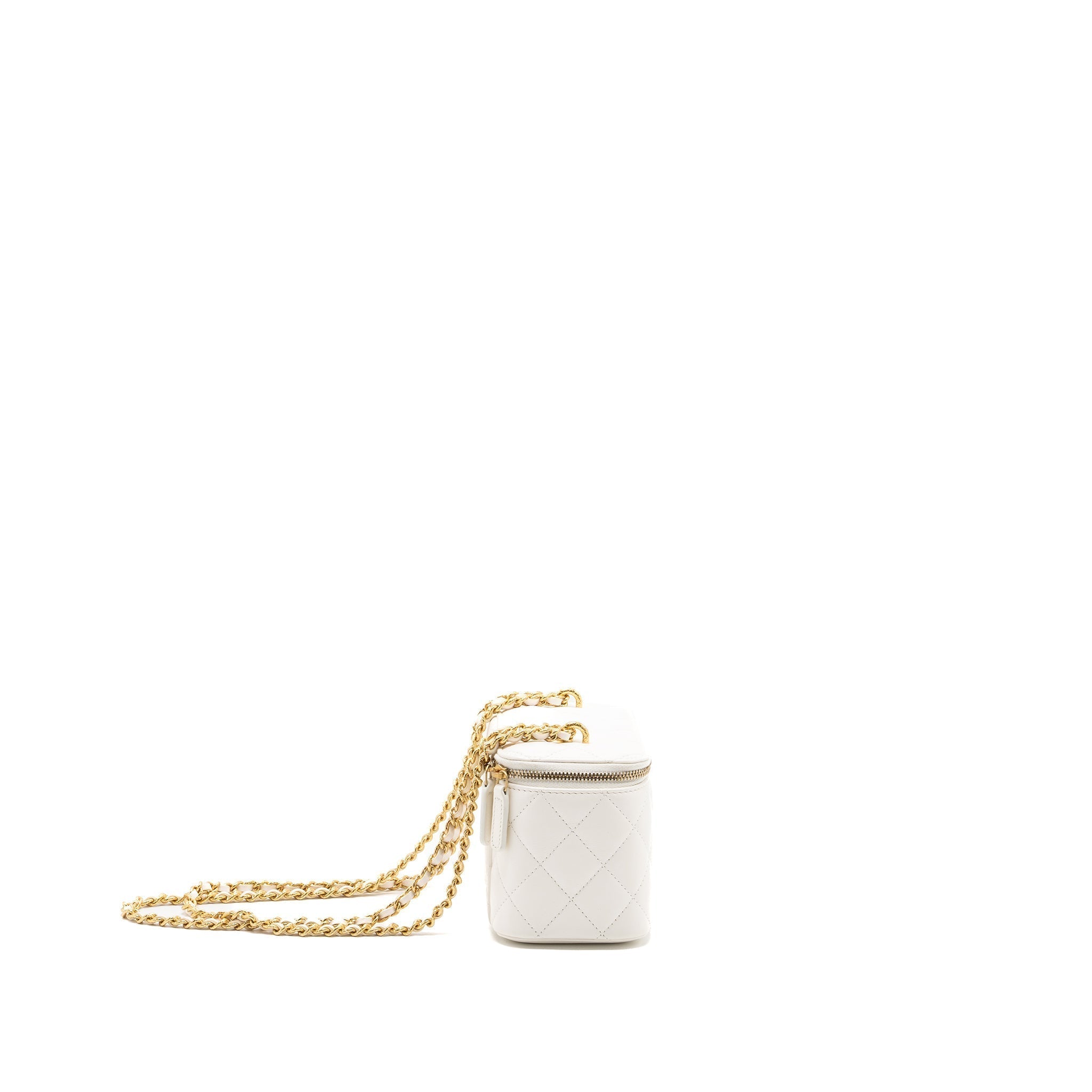 chanel-long-vanity-with-lambskin-white-ghwmicrochip