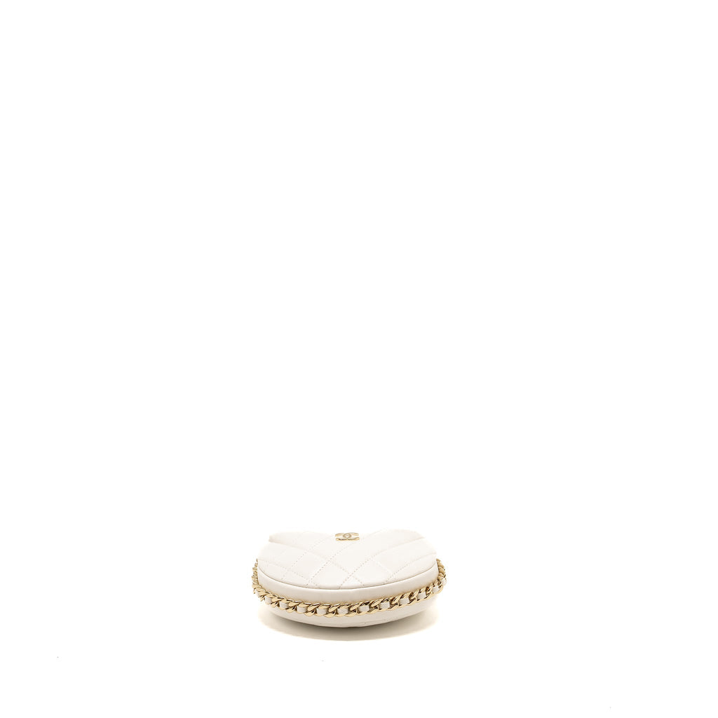 chanel-23c-round-clutch-lambskin-white-lghw-microchip-2