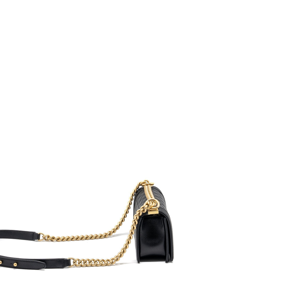 chanel-small-boy-bag-caviar-black-ghwmicrochip