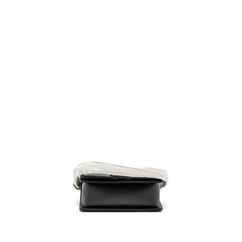 chanel-small-boy-bag-caviar-black-ruthenium-shw-microchip-copy-1