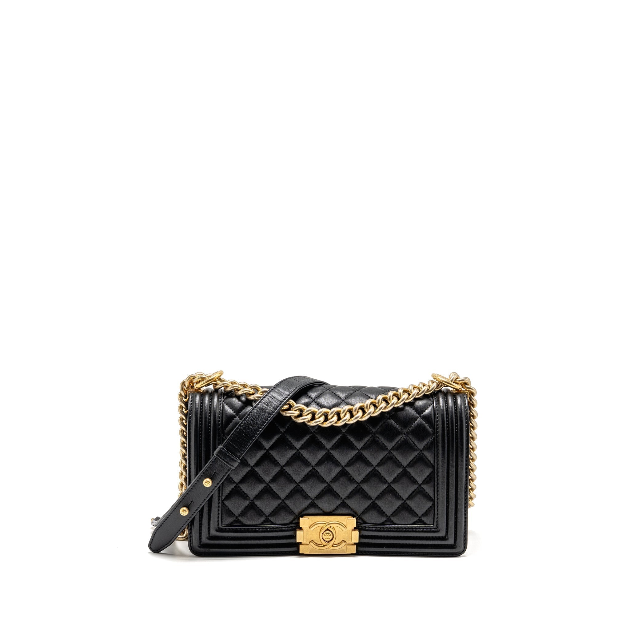 chanel-medium-boy-bag-lambskin-black-ghw-2