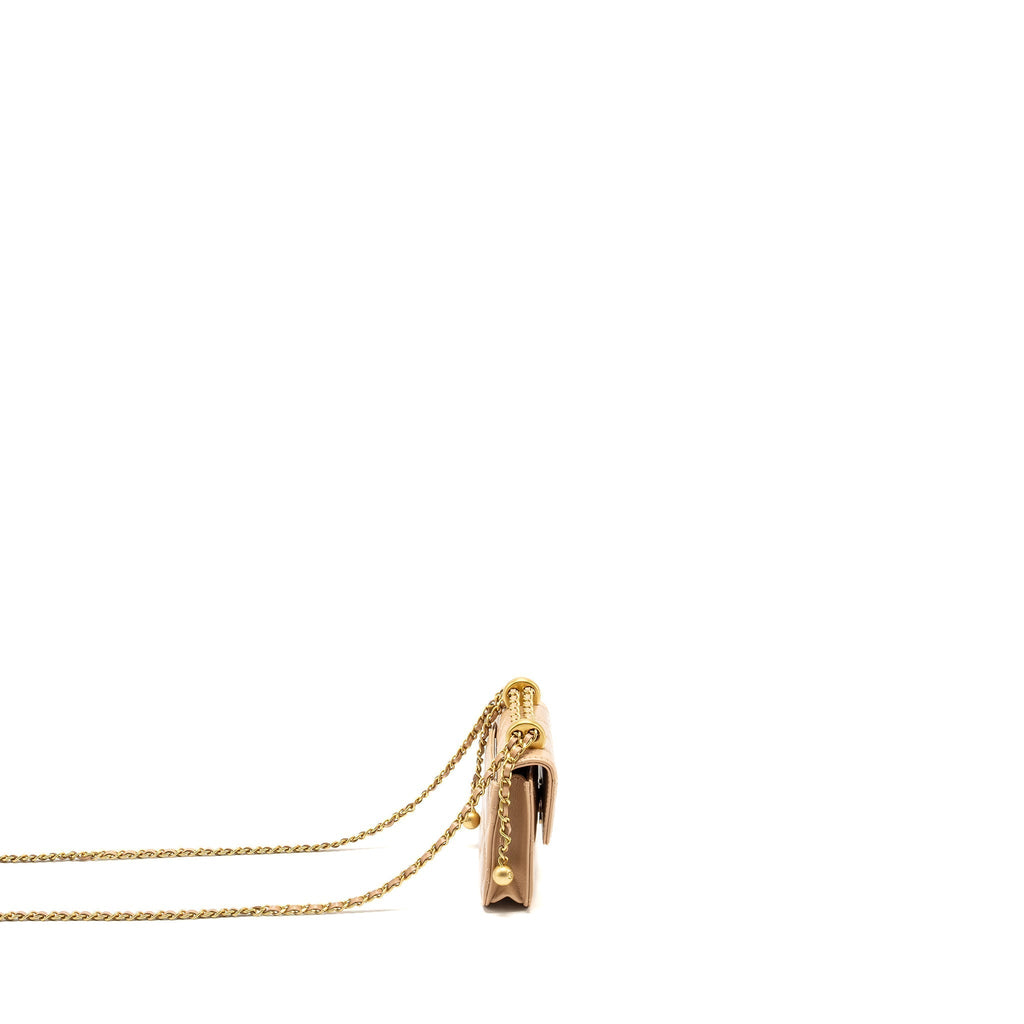 chanel-21a-flap-coin-purse-with-chain-calfskin-beige-ghw
