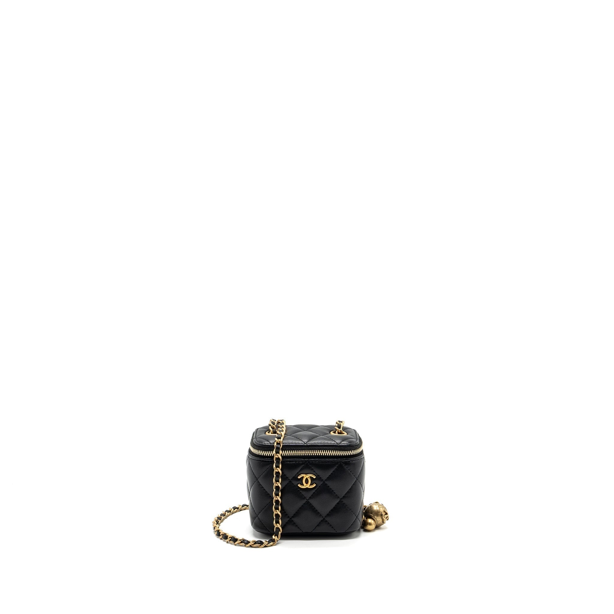 chanel-pearl-crush-mini-vanity-with-chain-lambskin-black-with-ghw