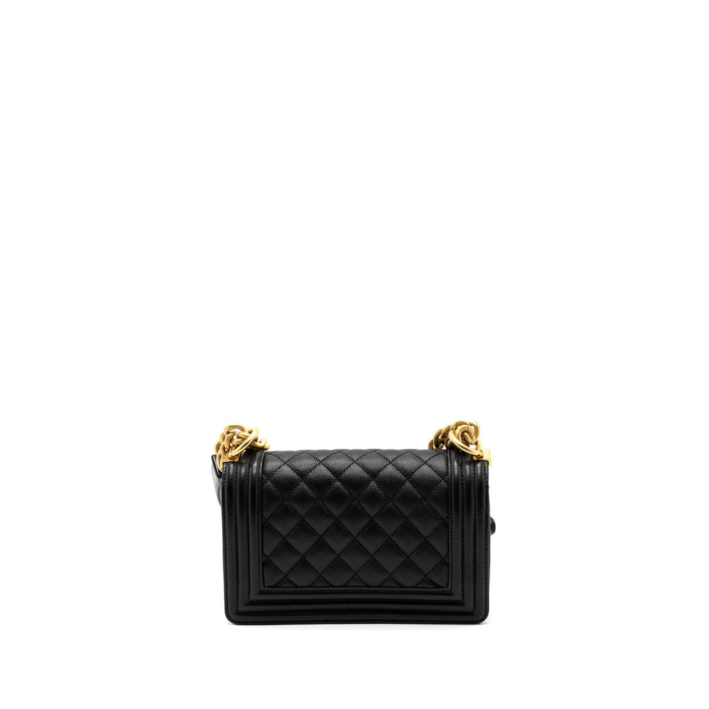 chanel-small-le-boy-leather-black-ghw-microchip