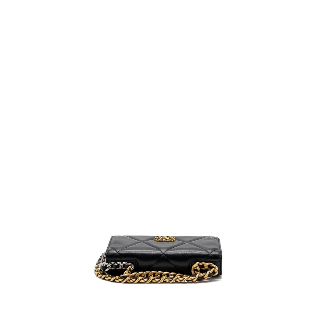 chanel-19-wallet-on-chain-lambskin-black-multicolor-hardware